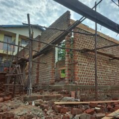 Biblioteca Uganda 2025 (1)